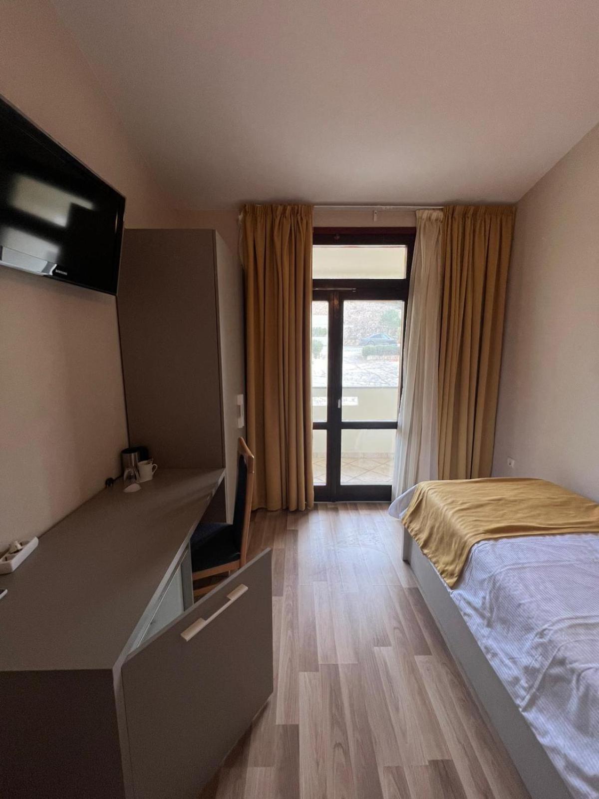 Bellevue Rooms Stara Baška Extérieur photo